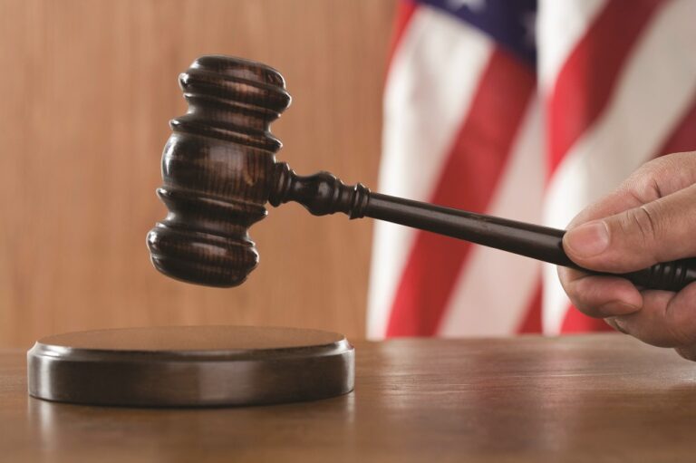 Close of gavel in courtroom