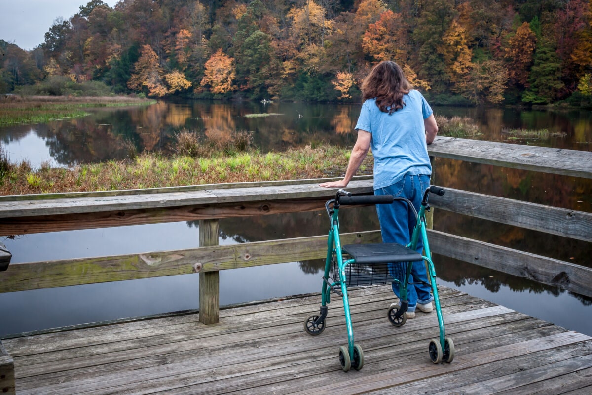 Handicapped lady on a fock