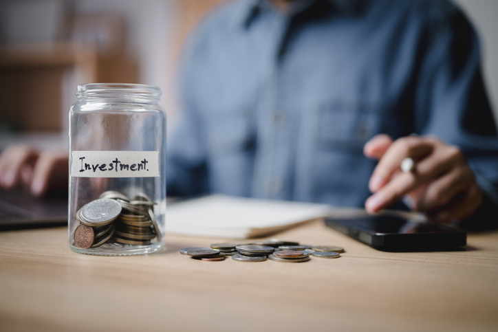 best stocks for beginners with little money